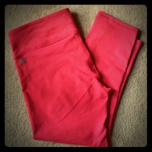 Fabletics Capri pants